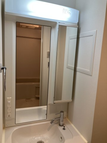 ユーレジデンス両国の独立洗面台