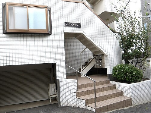 メゾンフラワー