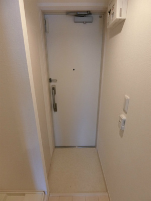 【玄関】 | リブリ・明原