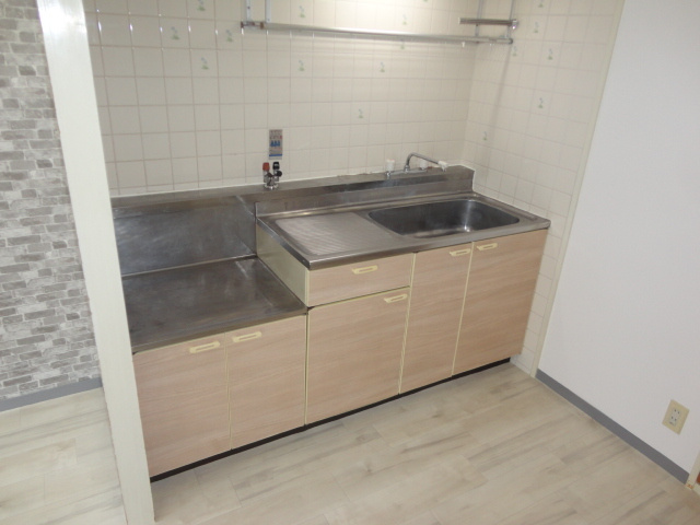 サンプラザ郡山のキッチン