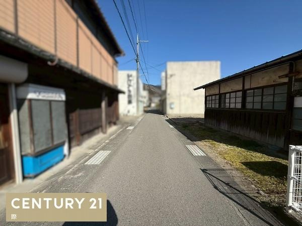 紀美野町下佐々　土地の前面道路含む現地写真