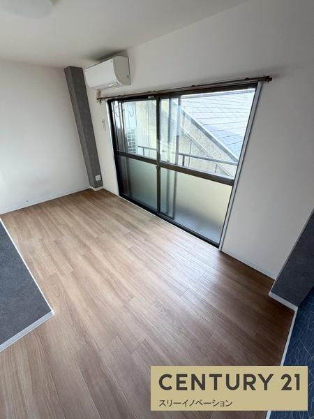 昭和ビルの洋室|★明るい洋室★