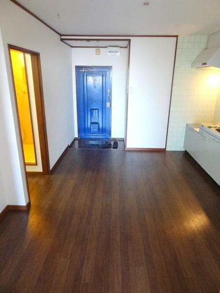 リバティハイツの居間・リビング|開放感たっぷり