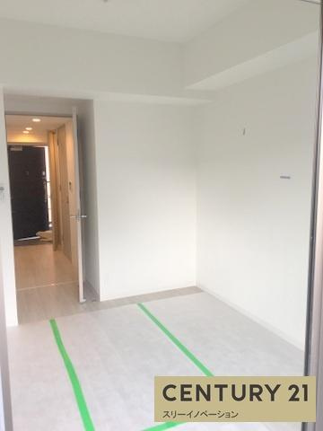 グランカリテ大正ドマーニの洋室|★明るい洋室です★