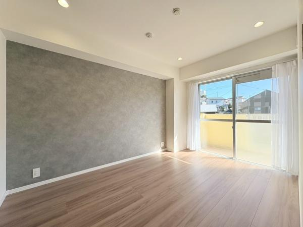 ホーユウパレス笹下の寝室