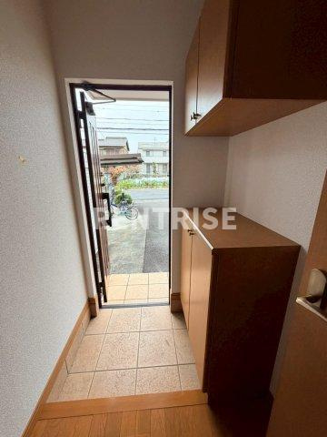 グラシア小町の玄関