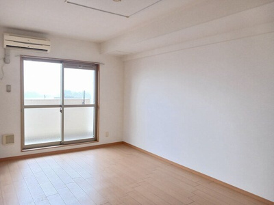 【居間・リビング】 | グランソレイユ西中央