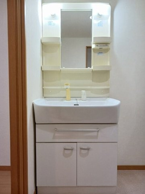 【洗面所】 | グランソレイユ西中央