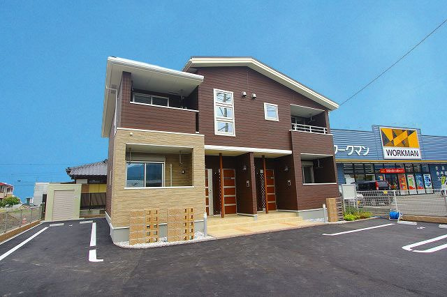 ＥＳＴＡＳＩＡの外観