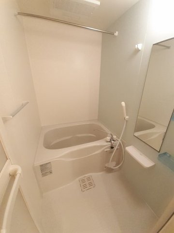 ＳＵＮ・ＢＲＩＧＨＴの浴室