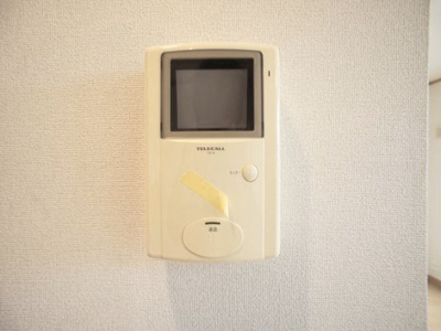 【セキュリティ】 | コンフォートＣ | 訪問者の確認ができるTVドアホン付きです♪