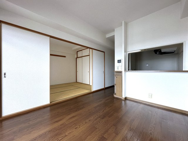 グランプレステージ明石西Ⅱの居間・リビング