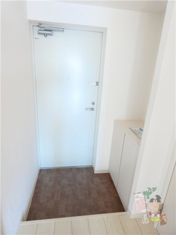 エスコパークヒルズ問屋町の玄関