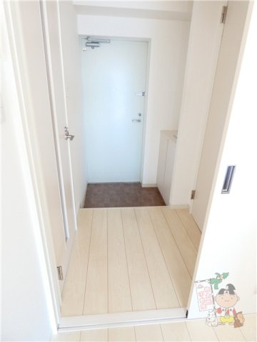 エスコパークヒルズ問屋町の玄関