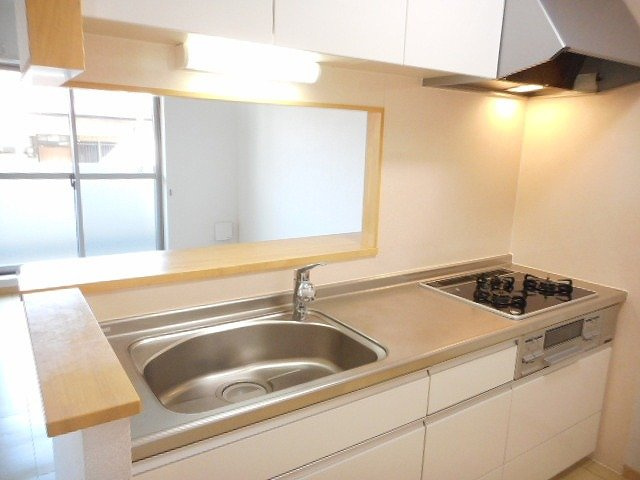 アベニール三鷹　Ｒのキッチン