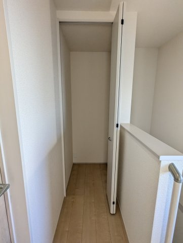 ひたちなか市田彦　10期の収納|クローゼットには、季節ものの家電や掃除機などがすっきり収納できます