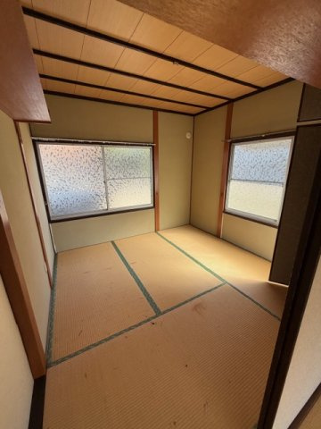 大字徳山一戸建ての和室