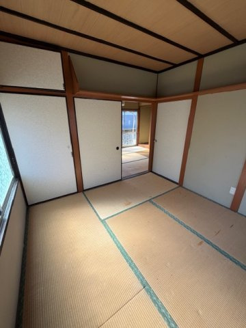 大字徳山一戸建ての和室