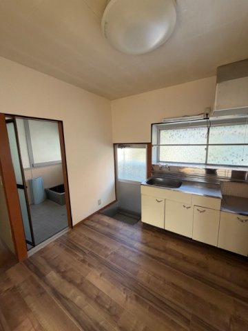 大字徳山一戸建てのキッチン