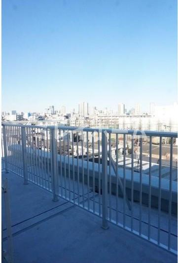 シェル品川戸越のバルコニー