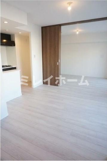 シェル品川戸越の居間・リビング