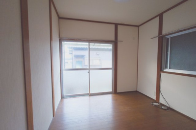 【洋室】 | 則貞3丁目貸家