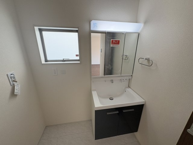 LG豊見城市我那覇-3号棟　＼☆ご成約時キャッシュバック☆／の独立洗面台