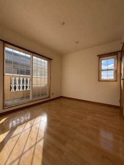 【洋室】 | ポポラーレ幸