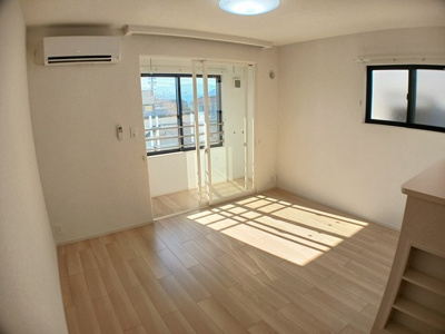 【居間・リビング】 | ＳＡＬＵＳ佐久平