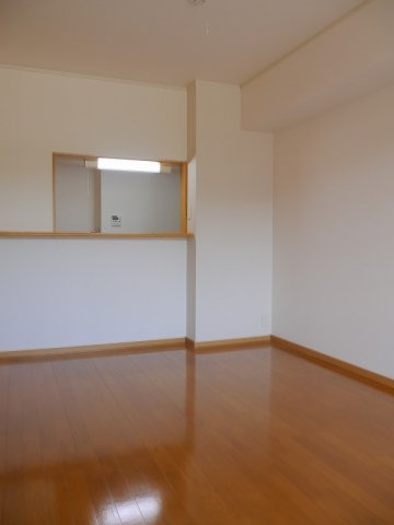 ルーラルⅡの居間・リビング