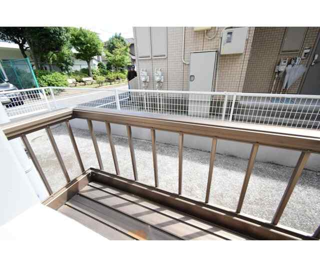 調布市国領町１丁目の賃貸マンションのバルコニー