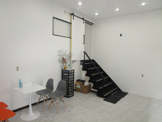 大阪市西成区松３丁目の倉庫の内装