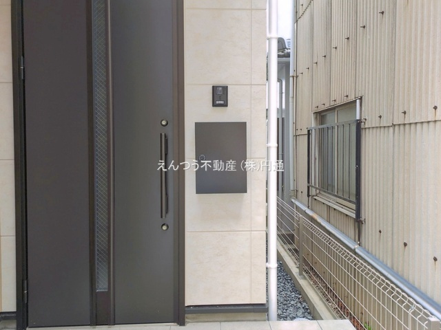 KEIAI GRACE浦里1期の玄関