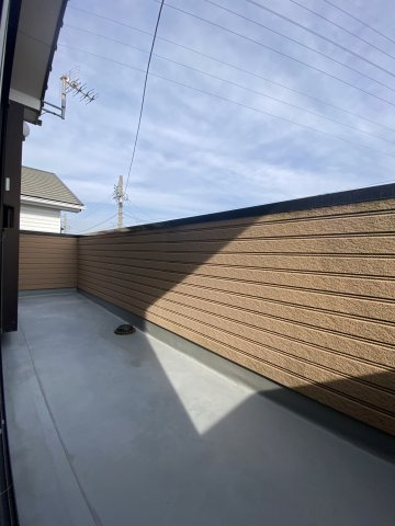 論地町3丁目戸建のバルコニー|北側バルコニー