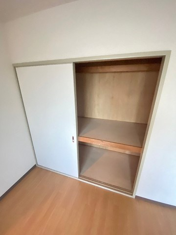 グロリオーサ甲東の収納