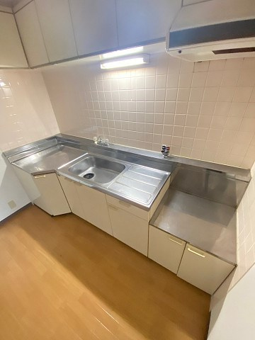 グロリオーサ甲東のキッチン