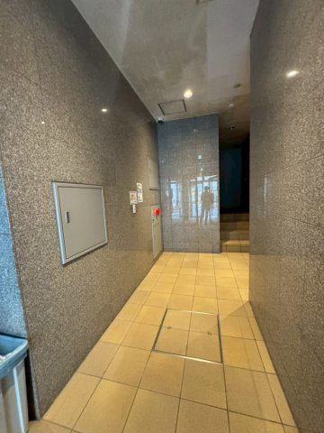 KHKコート板宿のロビー|毎日通るロビーはこのようになっています