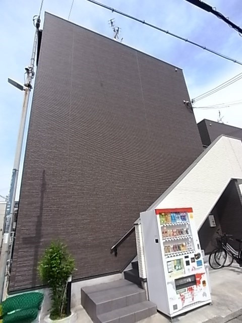 ユースビレッジ神戸長田の外観