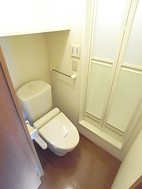 レオパレスウグイスのトイレ