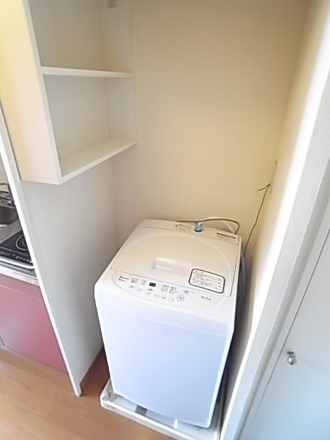 レオパレスウグイス