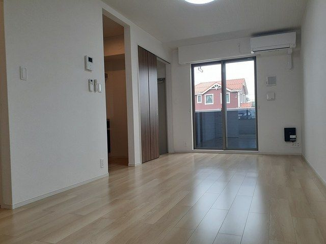 ボヌールの居間・リビング