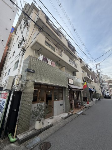 多聞コーポラスの外観