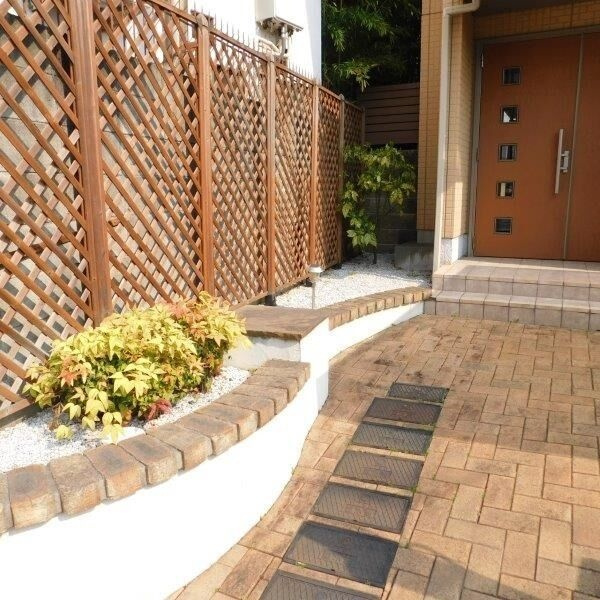 ネージュ芦屋川のエントランス
