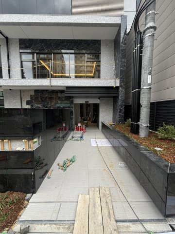 S-RESIDENCE松屋町asenceのエントランス