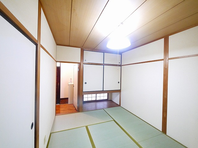 メゾン宮城の和室
