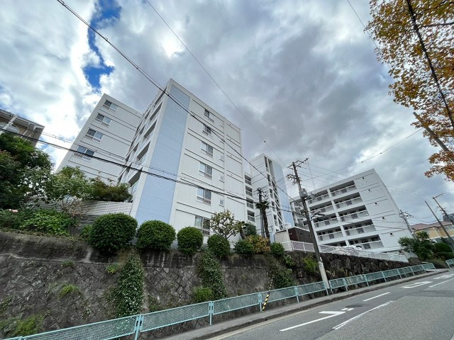 夙川第3コーポラスの外観