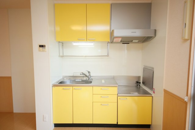 グランシャリオ前屋敷Aのキッチン|別部屋同一間取りのお写真となります。