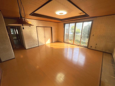 【居間・リビング】 | 真岡市高勢町5DK中古住宅