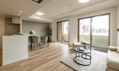 ルピナス大山グランドタワー・jステージの居間・リビング