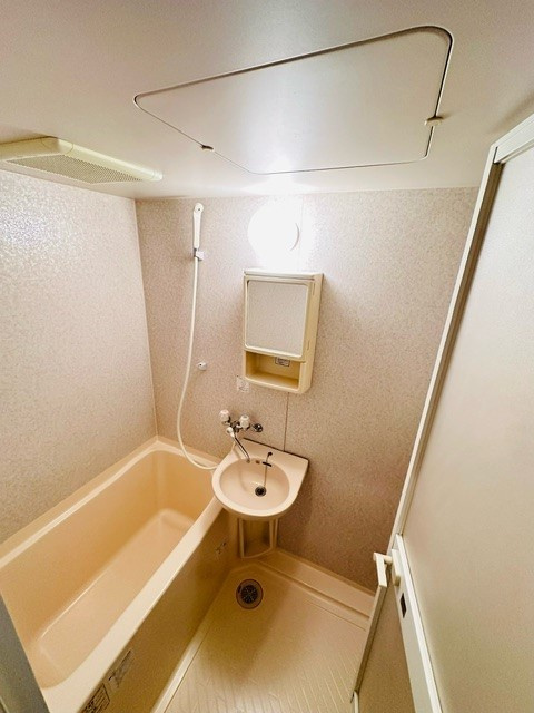 ＮＴ　ＣＯＵＲＴの浴室